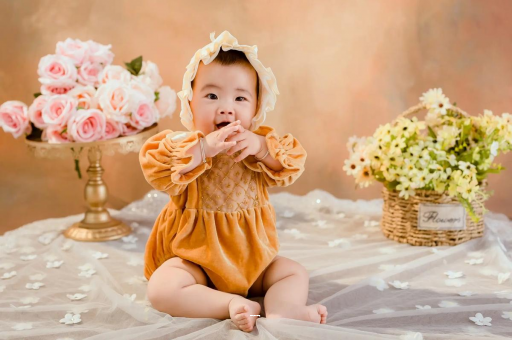 果洛宝宝几岁可以喝纯牛奶 果洛宝宝几岁可以喝纯牛奶